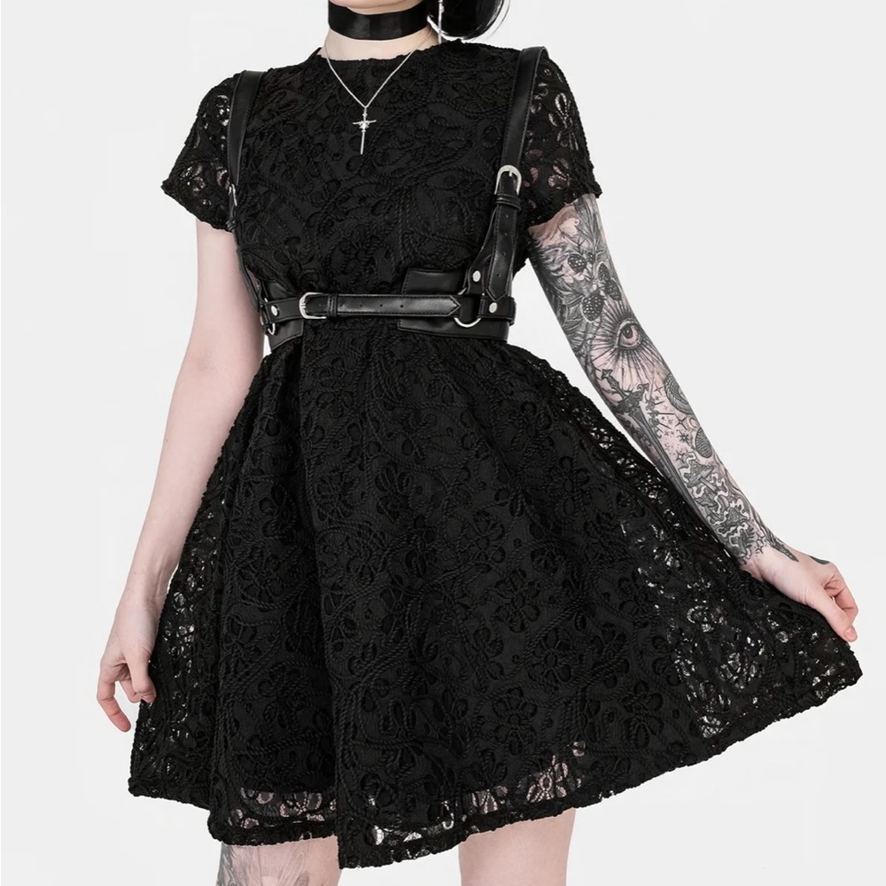 Disturbia Embroidered Lace Black Mini Dress Women’s Size 2